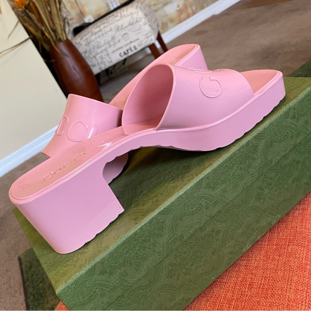 Gucci Embossed Logo Block Heel Sandals
